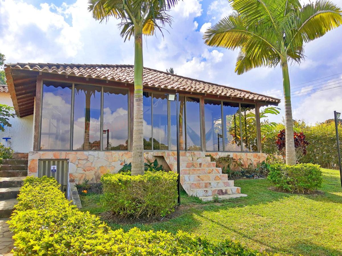 Casa Campestre Frente Acuarela -Mesa De Los Santos La Granja Εξωτερικό φωτογραφία