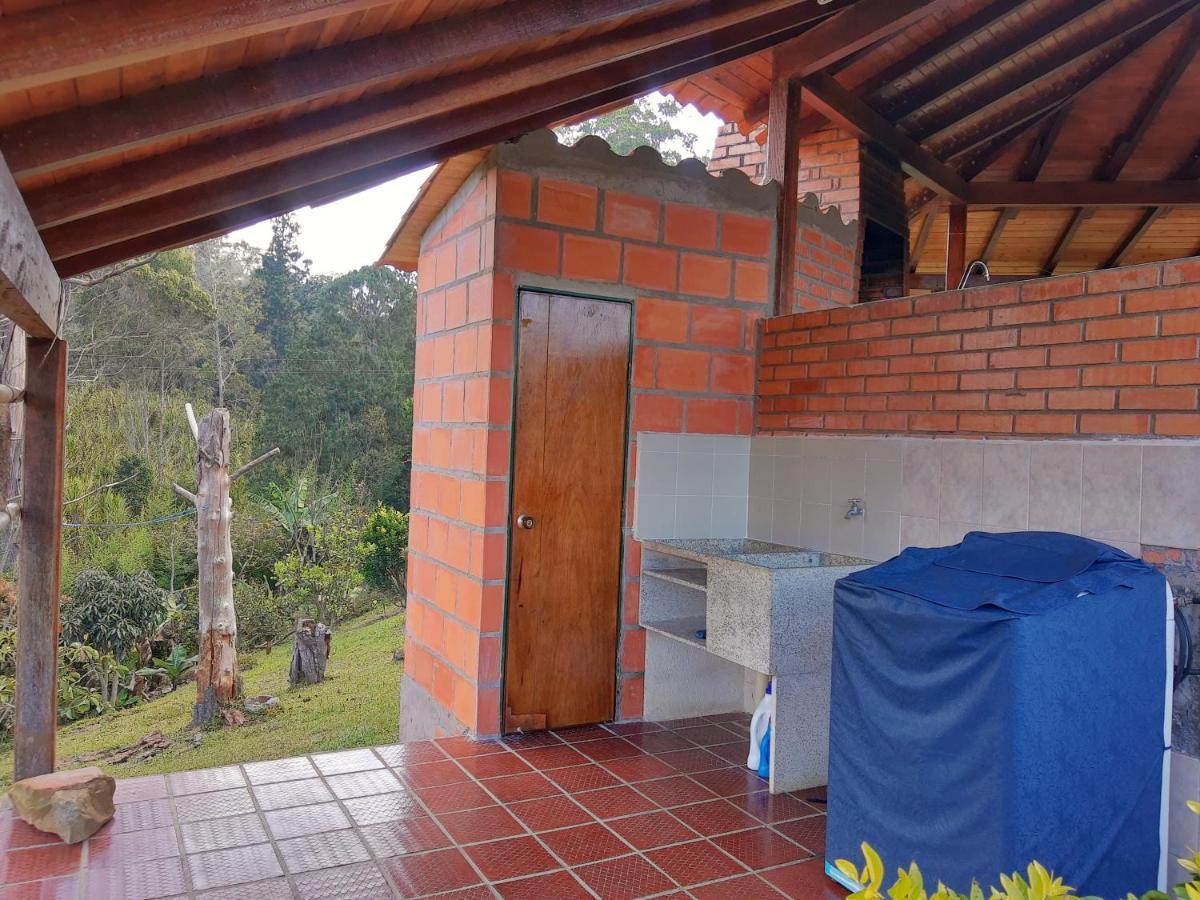 Casa Campestre Frente Acuarela -Mesa De Los Santos La Granja Εξωτερικό φωτογραφία